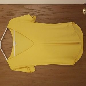 Yellow v neck tee